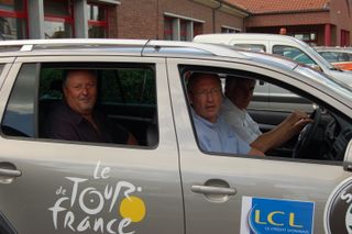 Tour de la course en voiture officiel (2)